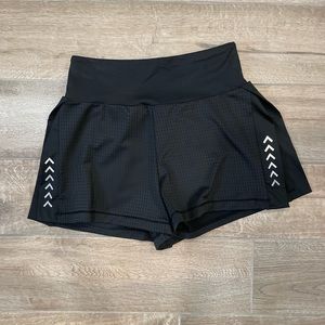 Halara workout shorts NWT
